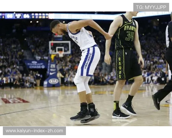 马刺112-103战胜魔术完成逆袭 球队年轻天赋展现崛起势头 马刺112-103战胜魔术完成逆袭 球队年轻天赋展现崛起势头